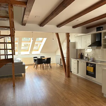 Palepe Vanagupeje Cozy Attic Retreat Apartament *