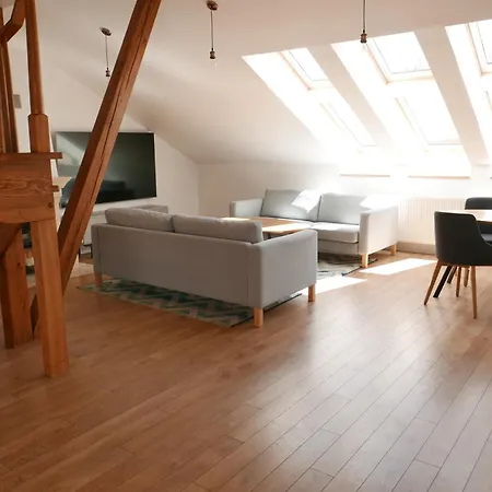 Palepe Vanagupeje Cozy Attic Retreat * Połąga