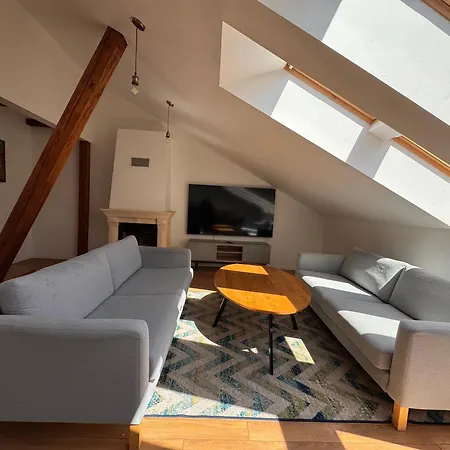 Palepe Vanagupeje Cozy Attic Retreat *