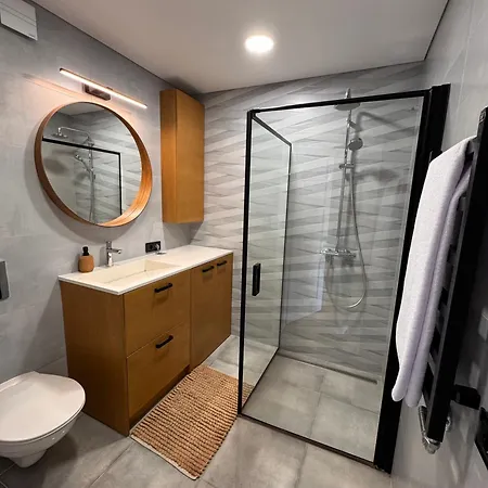Apartament Palepe Vanagupeje Cozy Attic Retreat Połąga